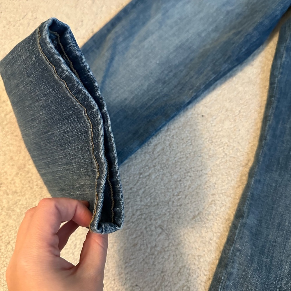 Express Super High Rise Straight Jeans — Size 4R - Picture 2 of 7